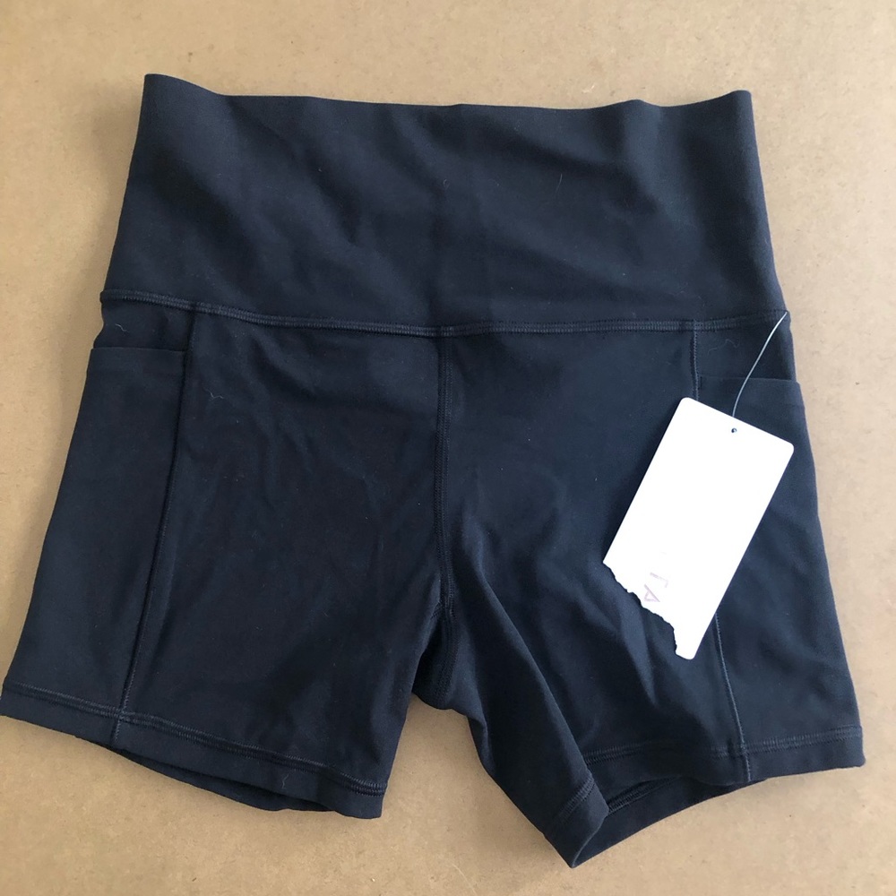 Athleta Small bike shorts